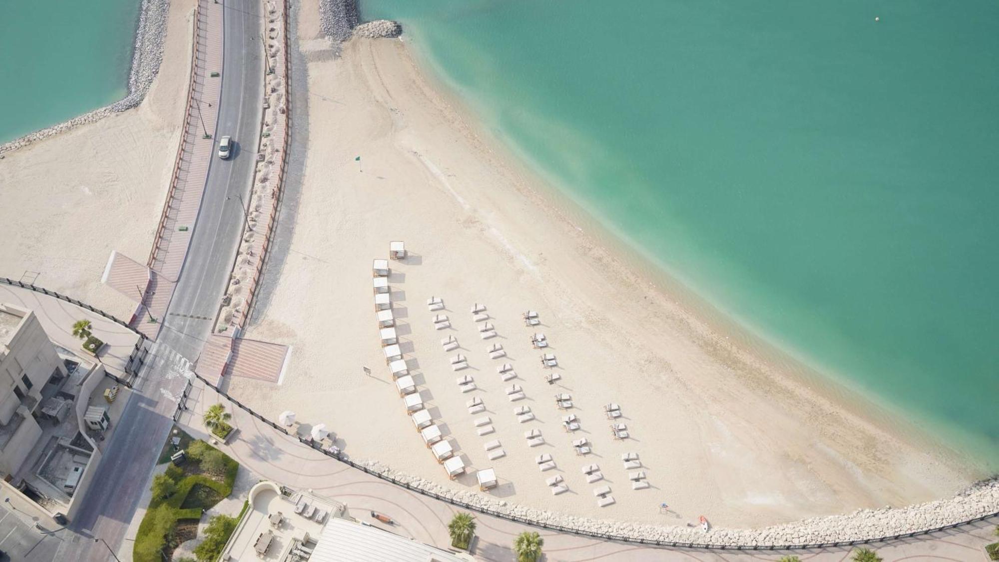 Hotel Hilton Doha The Pearl Exteriér fotografie