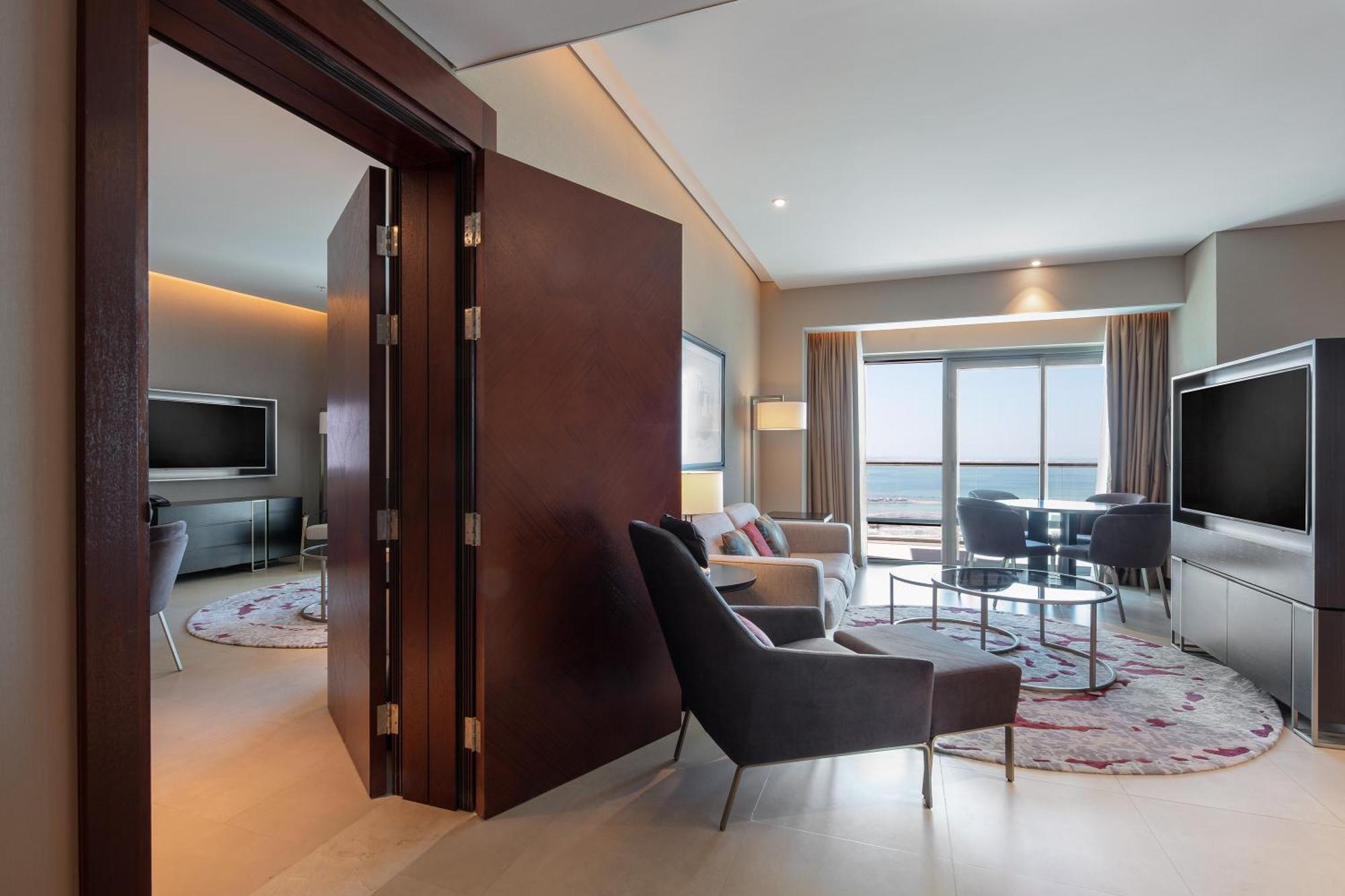 Hotel Hilton Doha The Pearl Exteriér fotografie